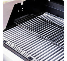 Load image into Gallery viewer, Saber Deluxe 3-Burner Gas Grill